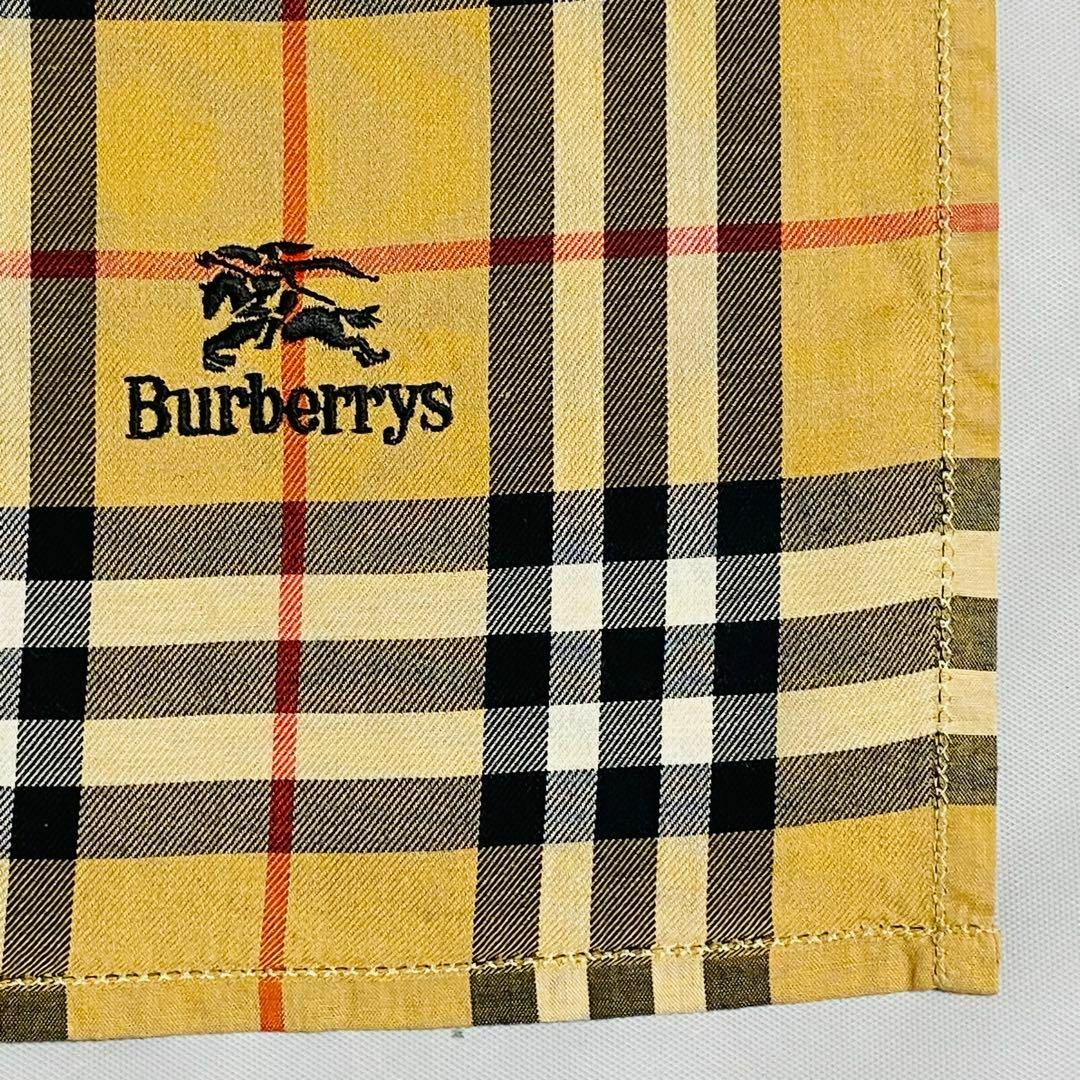 BURBERRY(バーバリー)の未使用品 ★BURBERRY★ ハンカチ メンズ チェック ロゴ ベージュ メンズのファッション小物(ハンカチ/ポケットチーフ)の商品写真