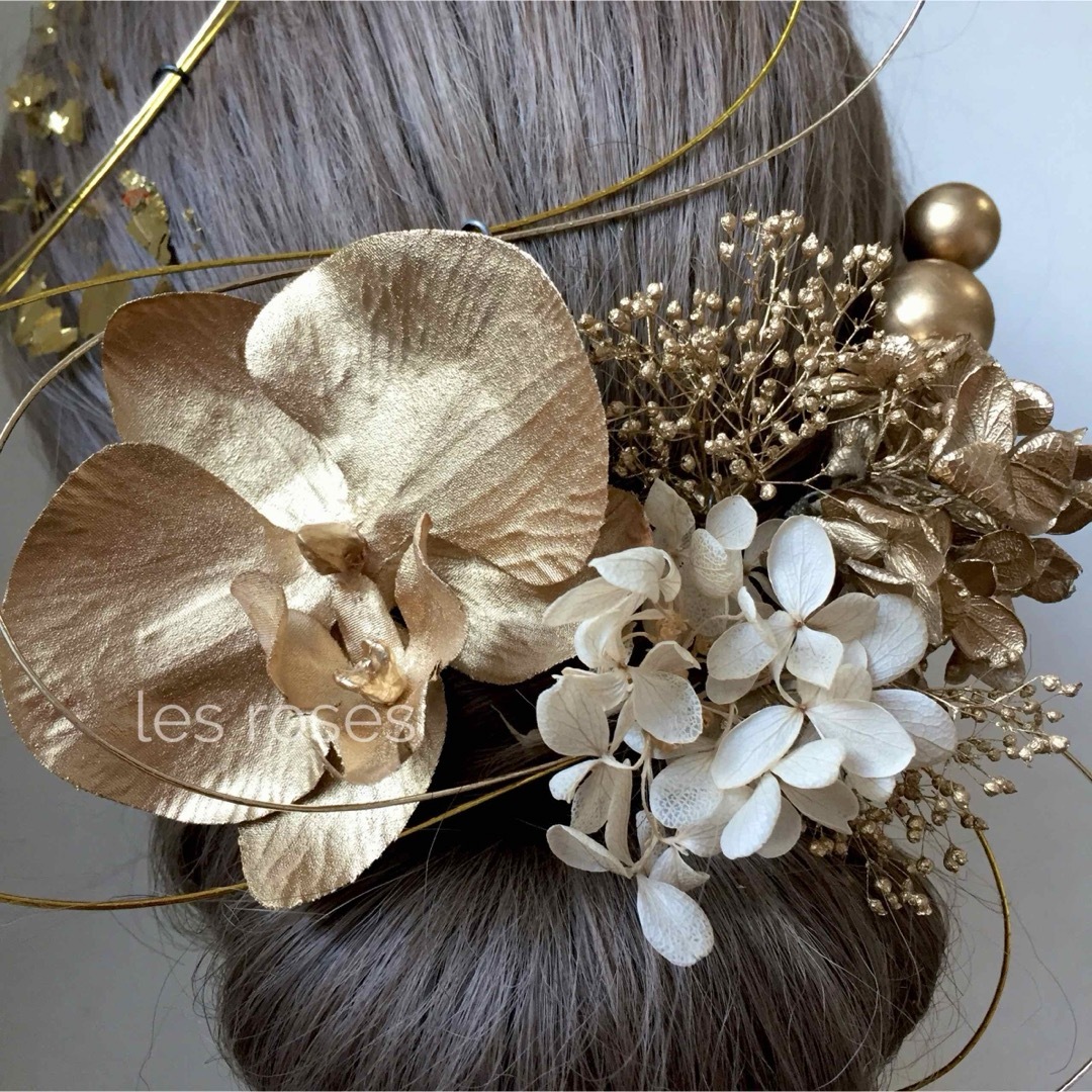 胡蝶蘭と紫陽花の髪飾り　白無垢　打掛　成人式　和婚　髪飾り レディースのヘアアクセサリー(ヘアピン)の商品写真