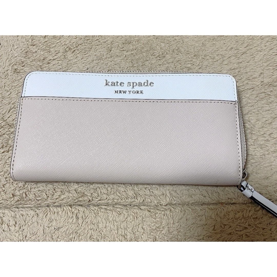 kate spade new york(ケイトスペードニューヨーク)のケイトスペード　 kate spade  長財布 財布 ベージュ　ホワイト レディースのファッション小物(財布)の商品写真