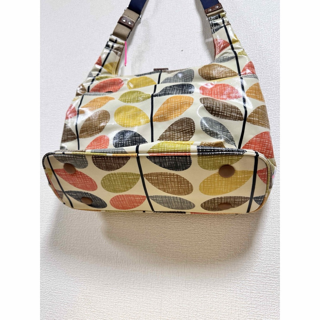 Orla Kiely(オーラカイリー)の未使用タグ付★オーラカイリー　orla kiely★マザーズバック★オシメシート レディースのバッグ(ショルダーバッグ)の商品写真