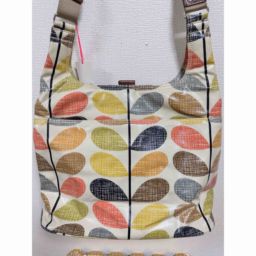 Orla Kiely(オーラカイリー)の未使用タグ付★オーラカイリー　orla kiely★マザーズバック★オシメシート レディースのバッグ(ショルダーバッグ)の商品写真