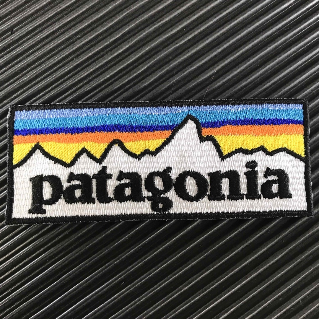 patagonia(パタゴニア)のパタゴニア PATAGONIA "SUNSET" ロゴ アイロンワッペン -42 ハンドメイドの素材/材料(各種パーツ)の商品写真