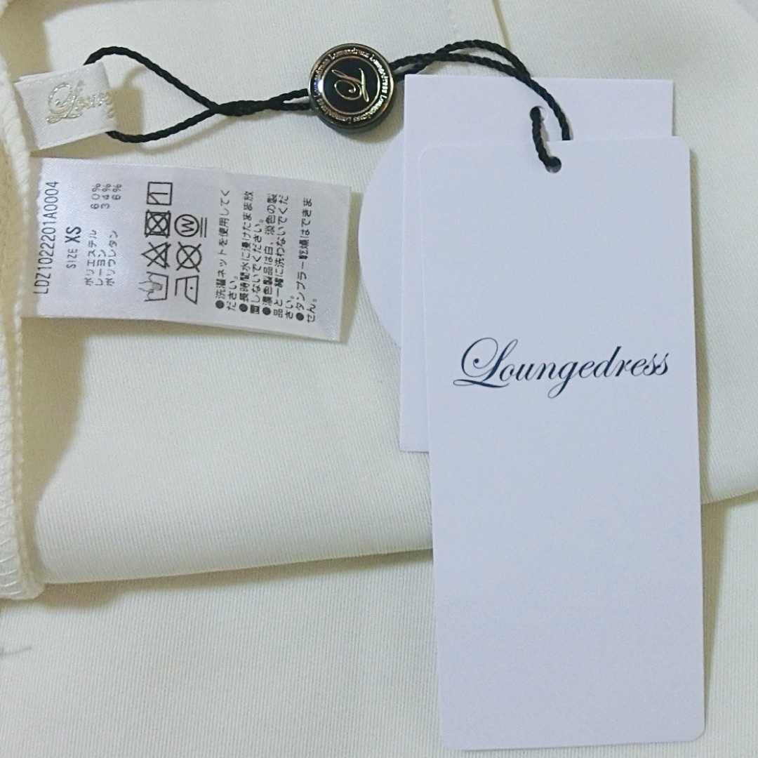 Loungedress(ラウンジドレス)の未使用タグ付　Loungedress　アイボリーXS　ポンチZIPタイトスカート レディースのスカート(ロングスカート)の商品写真