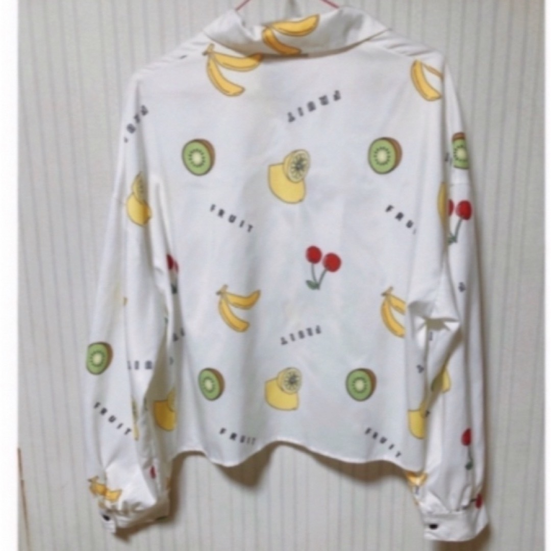 原宿系　個性的　フルーツ柄　シャツ レディースのトップス(シャツ/ブラウス(長袖/七分))の商品写真