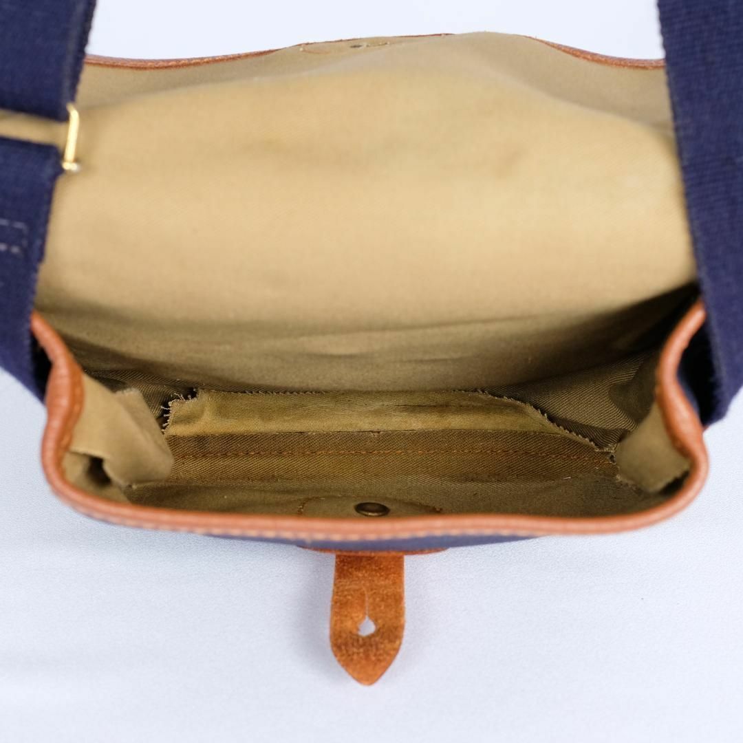 Brady(ブレディ)の希少　Brady　ショルダーバッグ　MALVERN ブレディマルバーン　ネイビー レディースのバッグ(ショルダーバッグ)の商品写真