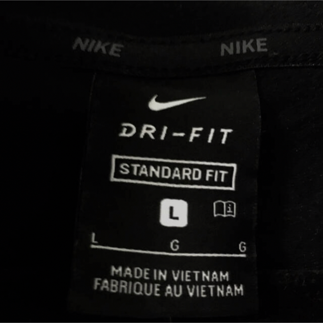 NIKE(ナイキ)のDRYFIT メンズのトップス(パーカー)の商品写真