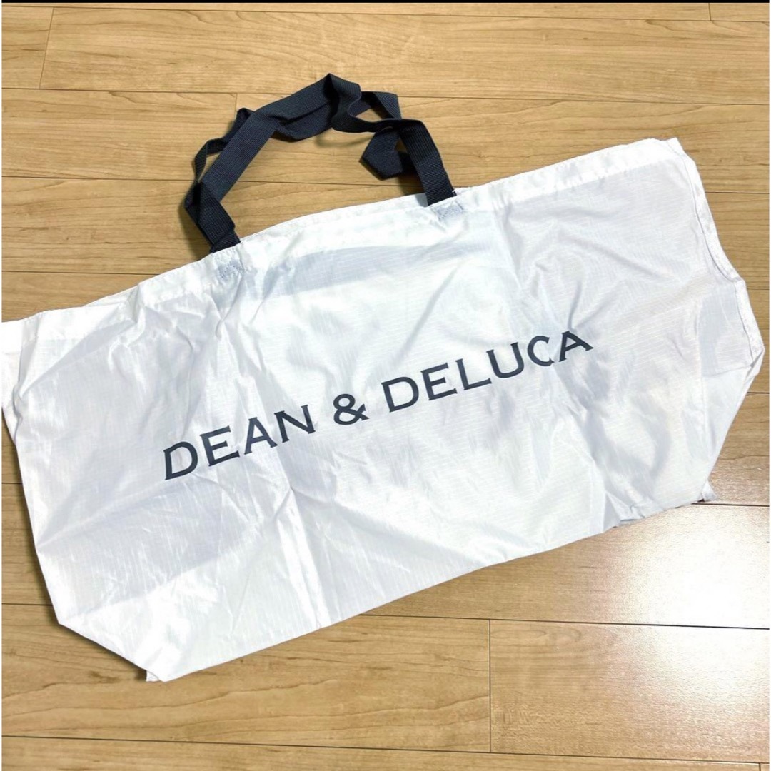 DEAN & DELUCA(ディーンアンドデルーカ)のゼクシイ2020年11月号超BIG♡DEAN&DELUCA2WAYエコバッグ付録 レディースのバッグ(エコバッグ)の商品写真