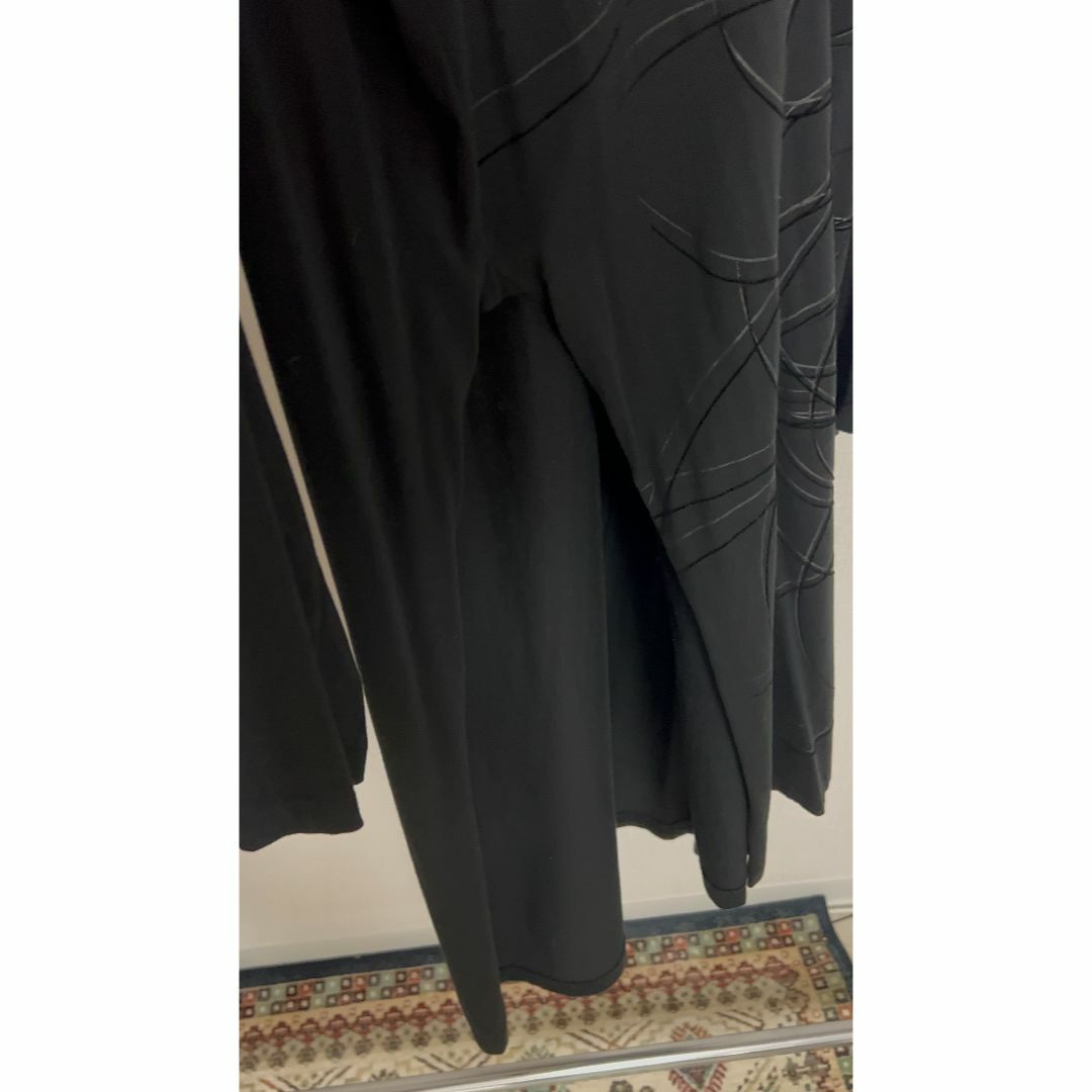 Yohji Yamamoto(ヨウジヤマモト)のBLACK SCANDAL Yohji YamamotoスタンドCロングスカル柄 メンズのトップス(その他)の商品写真