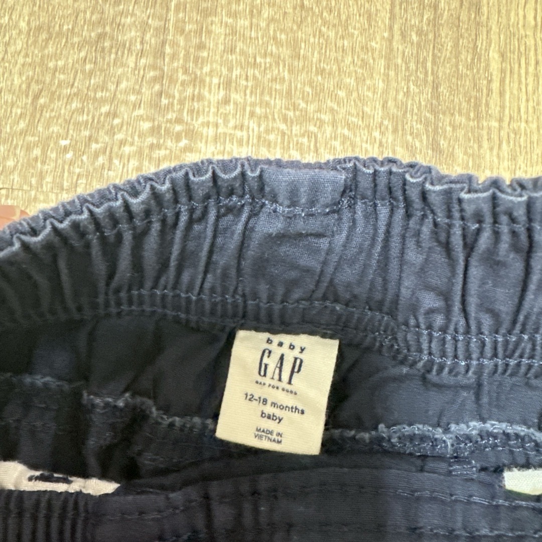 babyGAP(ベビーギャップ)のbabyGAP 短パン キッズ/ベビー/マタニティのベビー服(~85cm)(パンツ)の商品写真