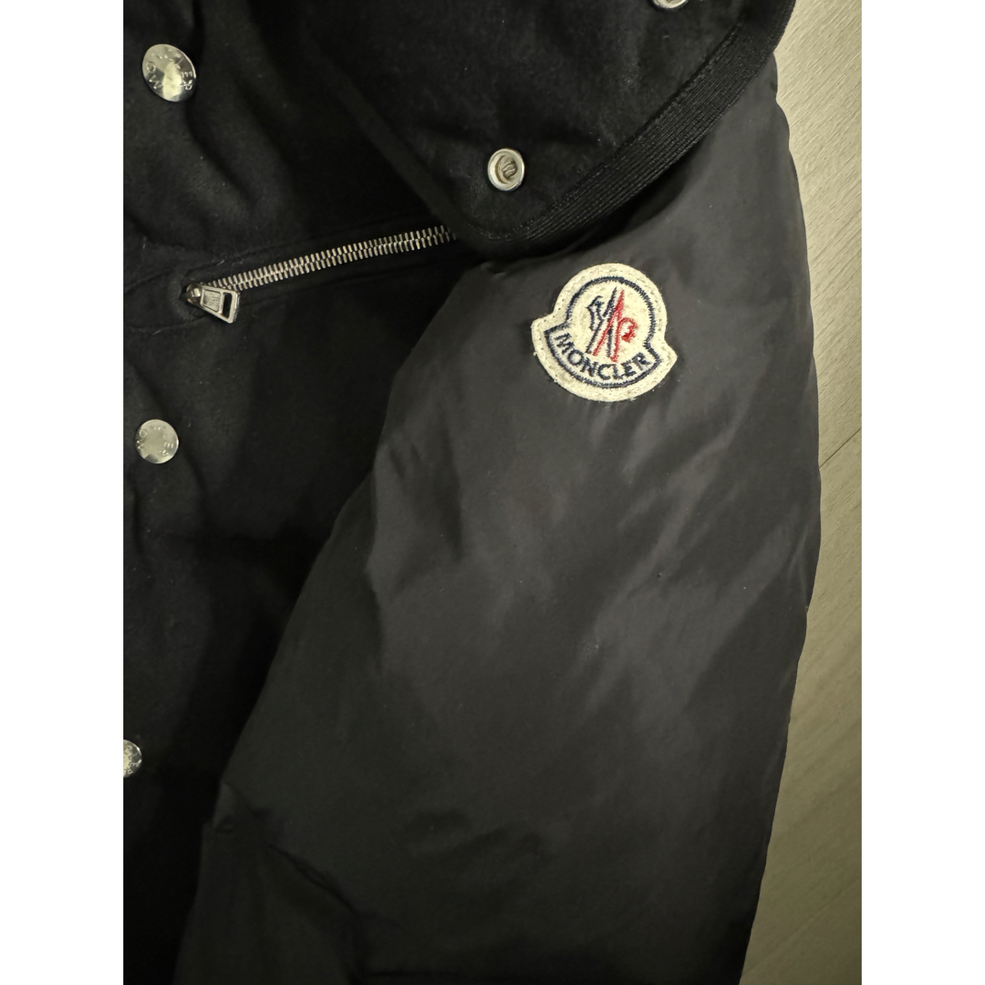 MONCLER(モンクレール)の【レア】MONCLER モンクレール　LUCIEN メンズ　ダウンジャケット48 メンズのジャケット/アウター(ダウンジャケット)の商品写真