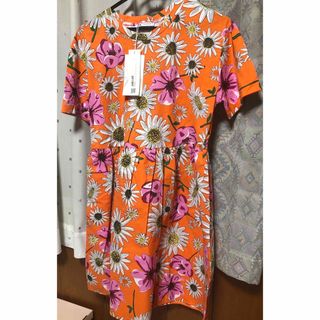 ZARA新品タグ付き花柄ワンピース半袖お値下げいたしました(ロングワンピース/マキシワンピース)