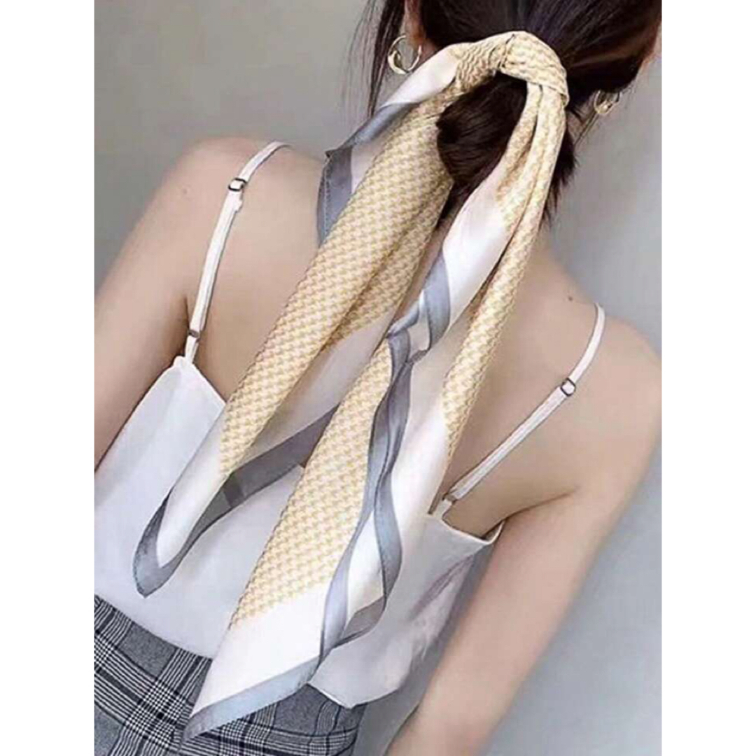 大判 スカーフ 70cm 正方形 シルクのような肌触り 千鳥格子 イエロー レディースのファッション小物(バンダナ/スカーフ)の商品写真