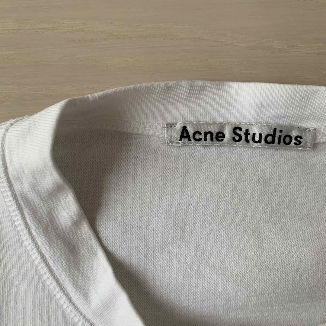 Acne Studios(アクネストゥディオズ)のAcne Studios Tシャツ レディースのトップス(Tシャツ(半袖/袖なし))の商品写真