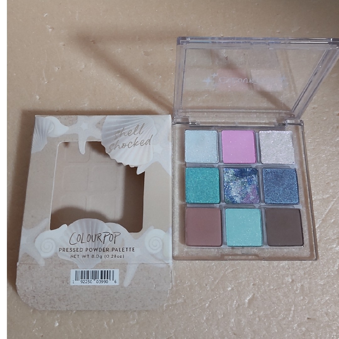 colourpop(カラーポップ)の【used】カラーポップ　アイシャドウパレットshell shocked コスメ/美容のベースメイク/化粧品(アイシャドウ)の商品写真