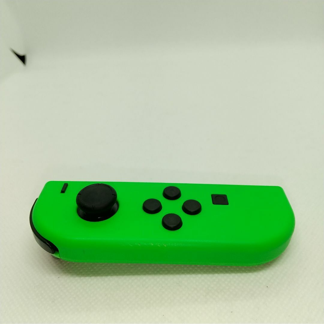 Nintendo Switch(ニンテンドースイッチ)の【大人気】⑧Switch ジョイコン　ネオングリーン左(L)【任天堂純正品】緑 エンタメ/ホビーのゲームソフト/ゲーム機本体(家庭用ゲーム機本体)の商品写真