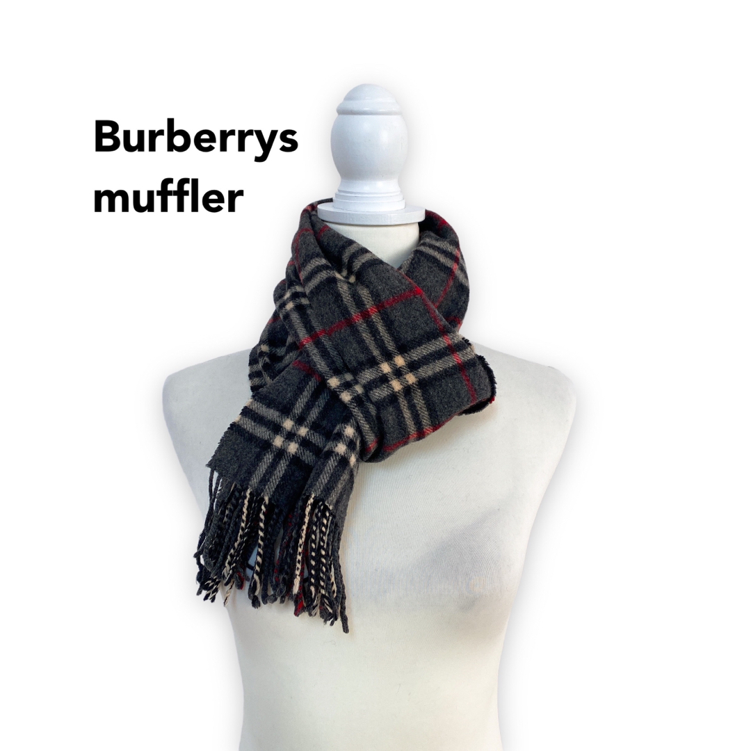 BURBERRY(バーバリー)のBurberrys バーバリーズ　マフラー　ストール　ノバチェック　ウール　灰色 レディースのファッション小物(マフラー/ショール)の商品写真