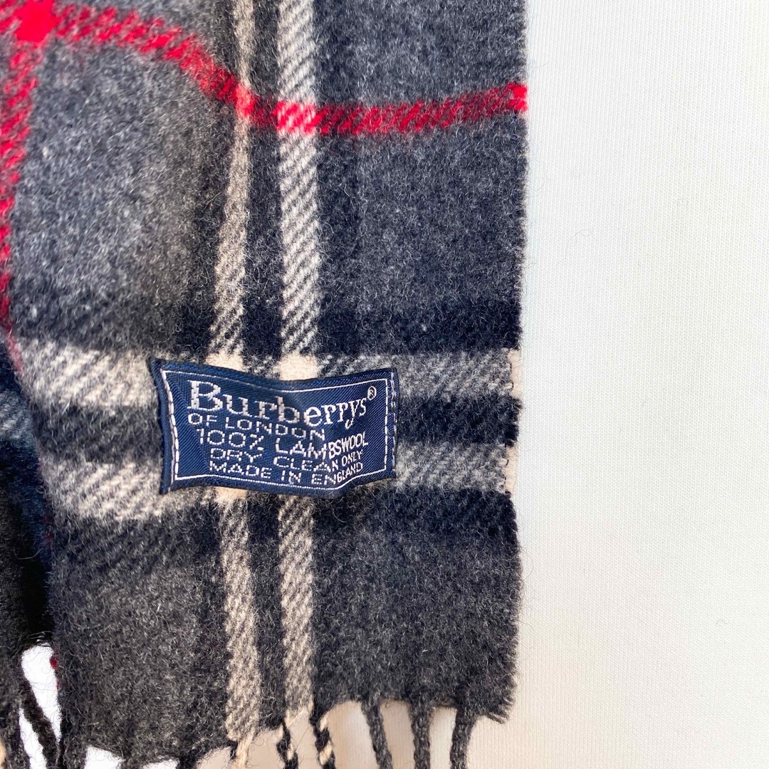 BURBERRY(バーバリー)のBurberrys バーバリーズ　マフラー　ストール　ノバチェック　ウール　灰色 レディースのファッション小物(マフラー/ショール)の商品写真