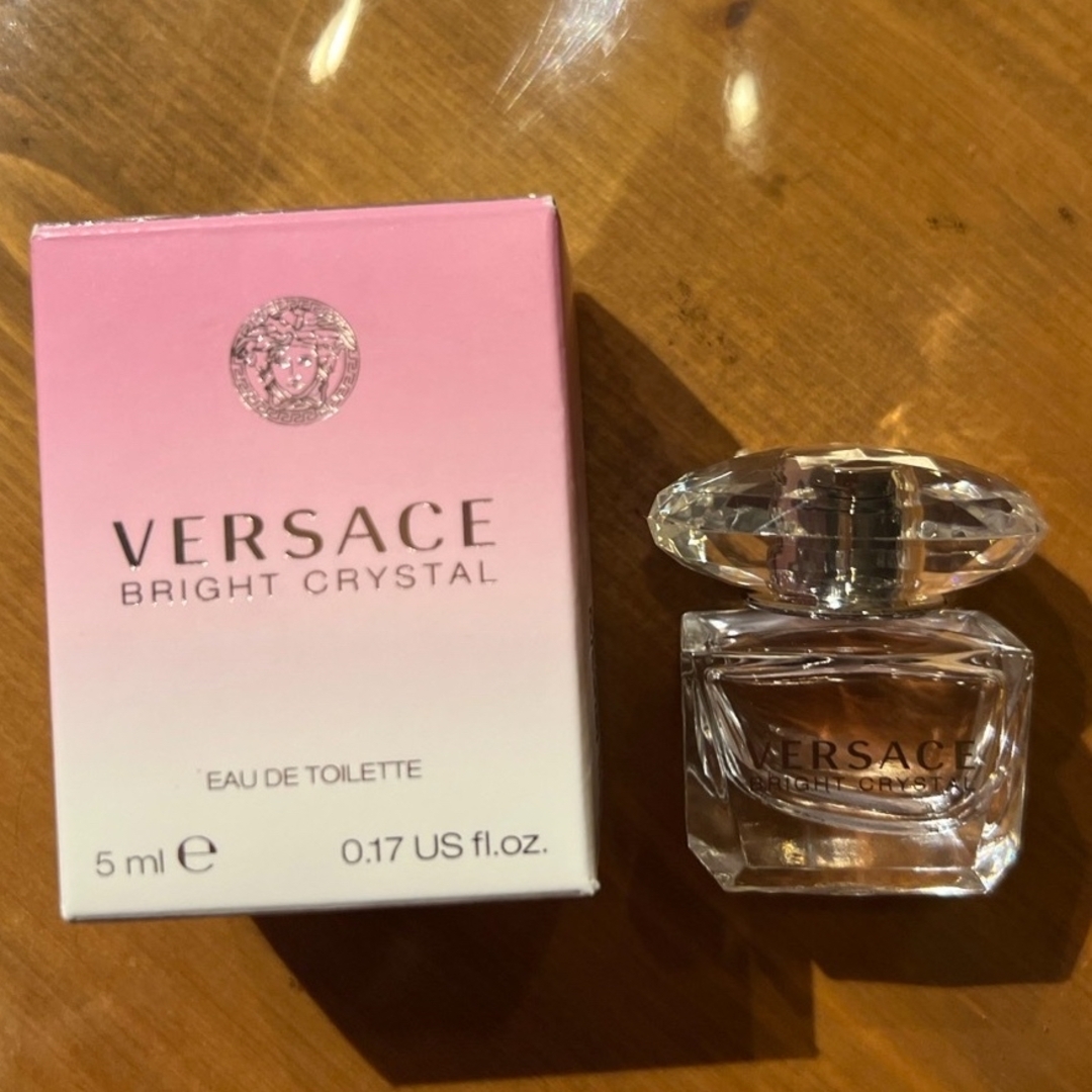 VERSACE(ヴェルサーチ)のベルサーチ ブライト クリスタル ミニ香水 コスメ/美容の香水(その他)の商品写真