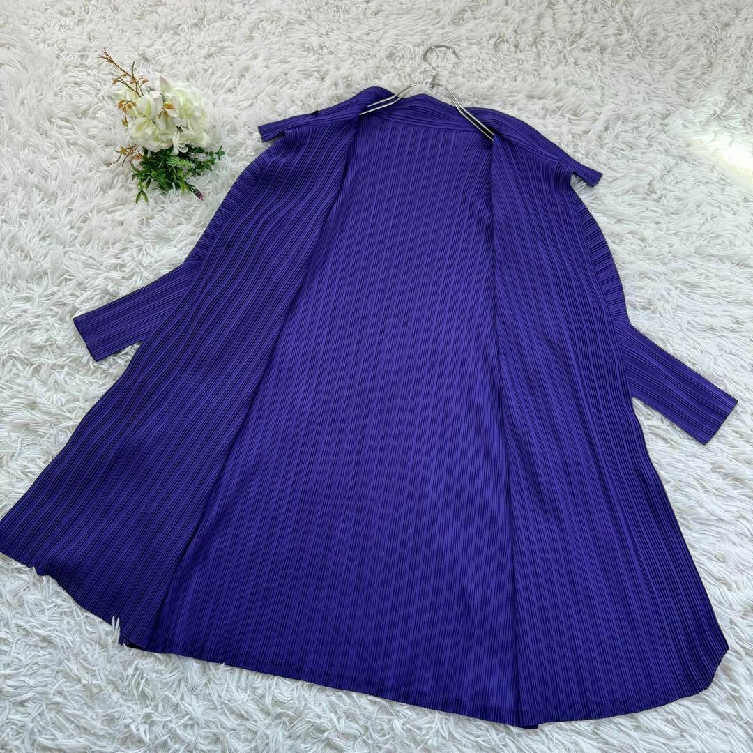 PLEATS PLEASE ISSEY MIYAKE(プリーツプリーズイッセイミヤケ)の新品級 入手困難 プリーツプリーズ ロングカーディガン L スタンドカラー 紫 レディースのトップス(カーディガン)の商品写真