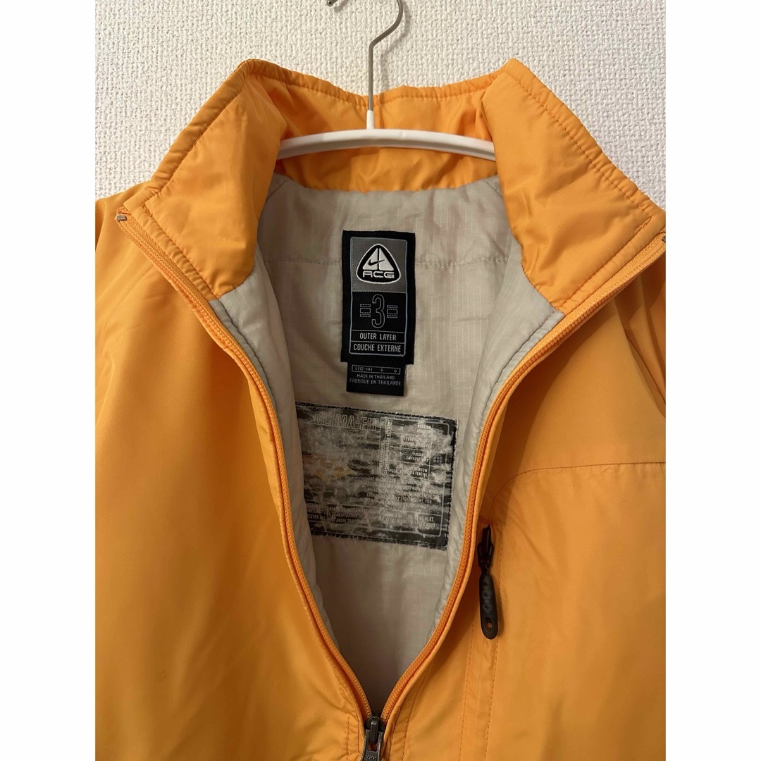 NIKE(ナイキ)のNIKE ACG ブルゾン レディースのジャケット/アウター(ブルゾン)の商品写真