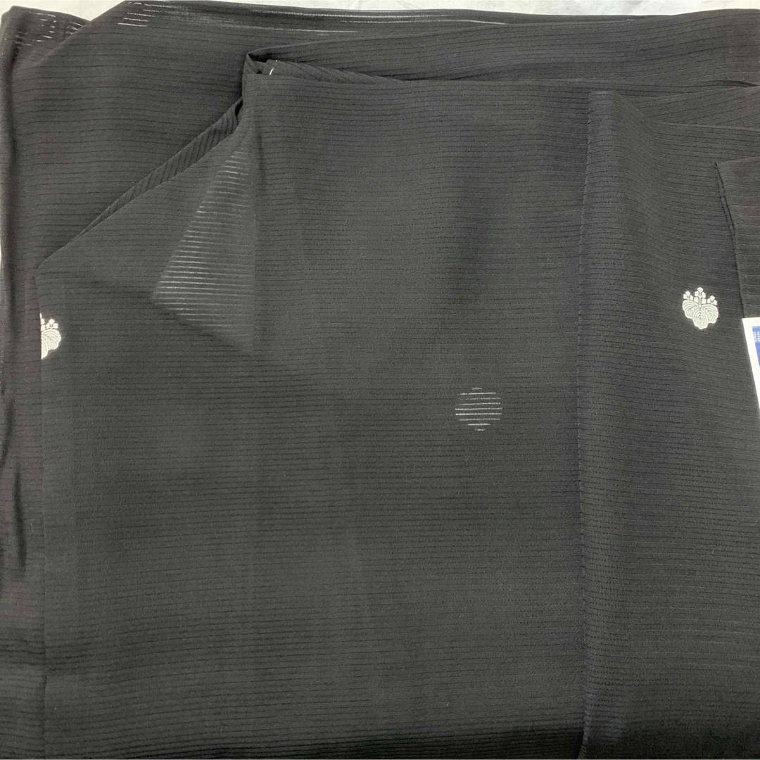 ❇️匿名配送❇️喪服着物 夏用 通年用 黒喪服 五三の桐 喪服 着物 絹100% レディースの水着/浴衣(着物)の商品写真