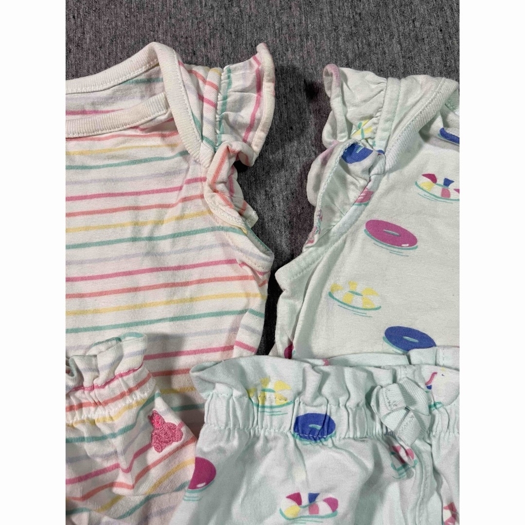 babyGAP(ベビーギャップ)のベビーギャップ　70  ロンパース❷&短パン❹枚セット キッズ/ベビー/マタニティのベビー服(~85cm)(ロンパース)の商品写真