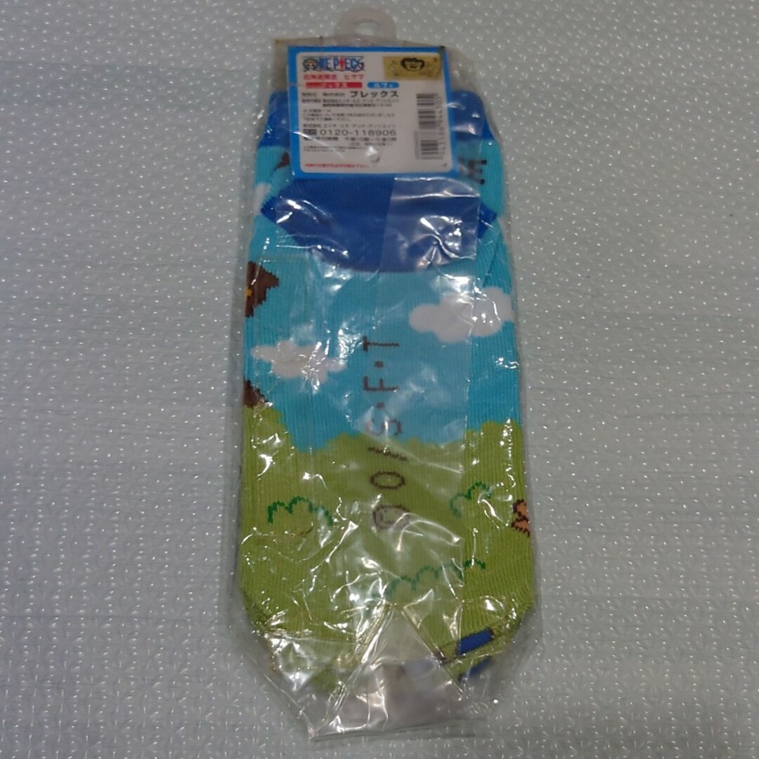 ONE PIECE(ワンピース)の新品！ワンピース ONEPIECE 北海道限定靴下 ソックス 送料無料 レディースのレッグウェア(ソックス)の商品写真