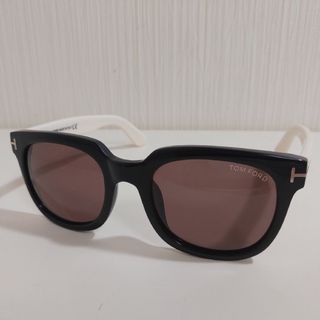 トムフォード(TOM FORD)のトムフォード サングラス ブラック/クリーム TF211AF(サングラス/メガネ)