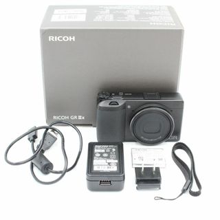 リコー(RICOH)のショット数5919回、元箱付き。★美品★ RICOH リコー GR IIIx(コンパクトデジタルカメラ)