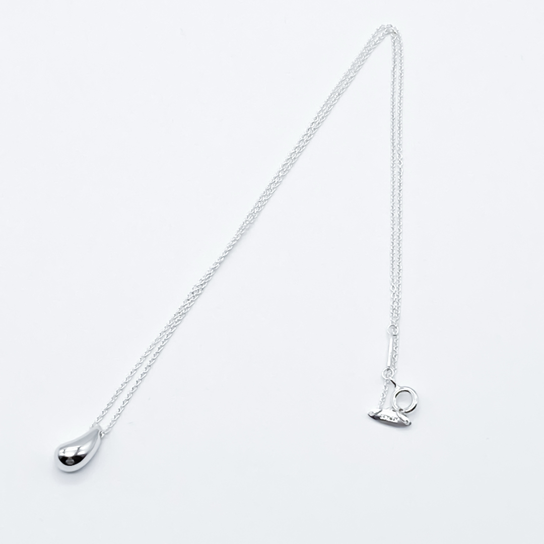 Tiffany & Co.(ティファニー)のティファニー　ティアドロップ　ネックレス　シルバー　925  A205 レディースのアクセサリー(ネックレス)の商品写真