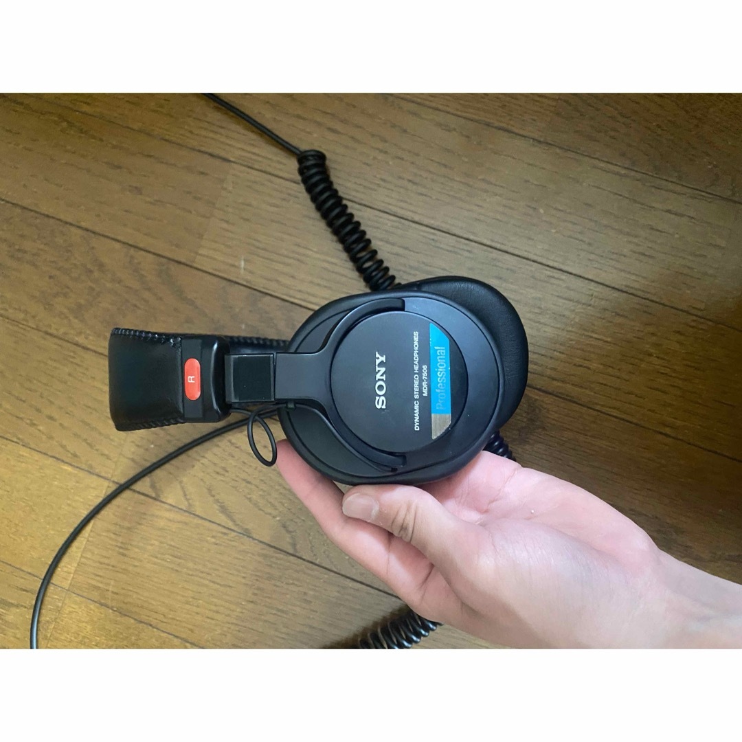 SONY(ソニー)のsony mdr7506 ヘッドホン スマホ/家電/カメラのオーディオ機器(ヘッドフォン/イヤフォン)の商品写真