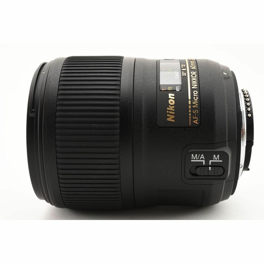 Nikon(ニコン)の【D111】Nikon 60mm f 2.8G AF-S Micro スマホ/家電/カメラのカメラ(レンズ(単焦点))の商品写真