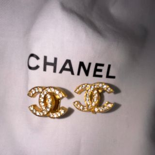 CHANEL - CHANEL イヤリング 2084