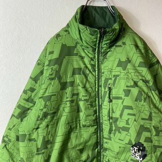 ステューシー(STUSSY)の【両面使えるリバーシブル◎】stussy中綿ジャケット古着ブロックロゴ緑M総柄(ダウンジャケット)