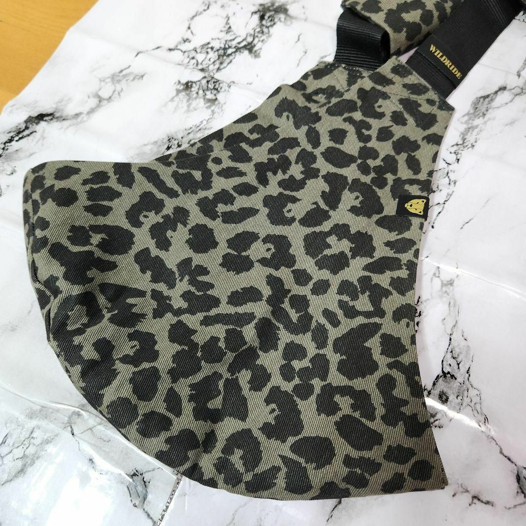 【美品】WILD RIDE オランダ スリング ベビー grey leopard キッズ/ベビー/マタニティの外出/移動用品(スリング)の商品写真