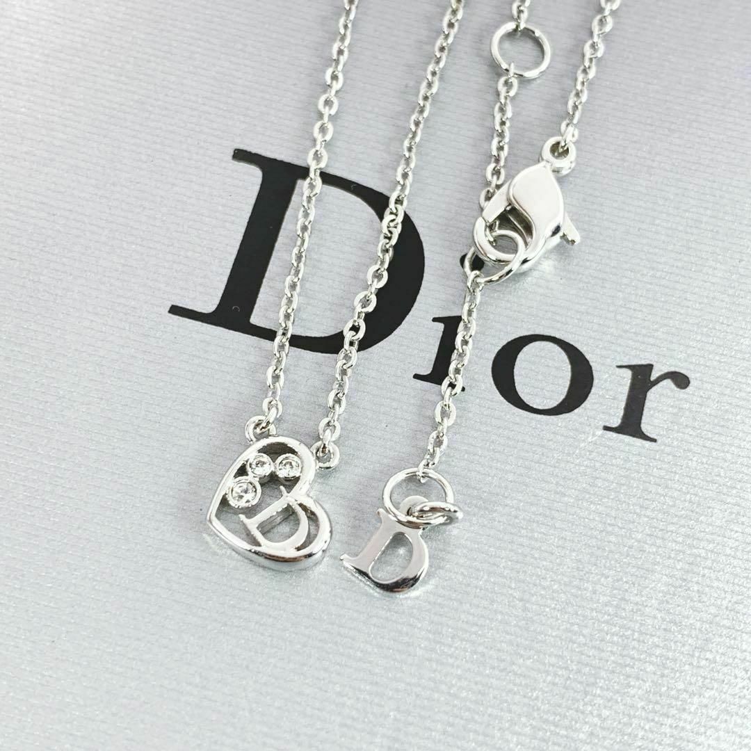 Christian Dior(クリスチャンディオール)の【未使用】Christian Dior　ディオール　ハート　ネックレス　ロゴ レディースのアクセサリー(ネックレス)の商品写真