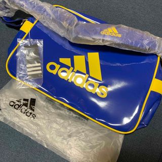 adidas - アディダス　エナメルバッグ　読売ジャイアンツコラボ