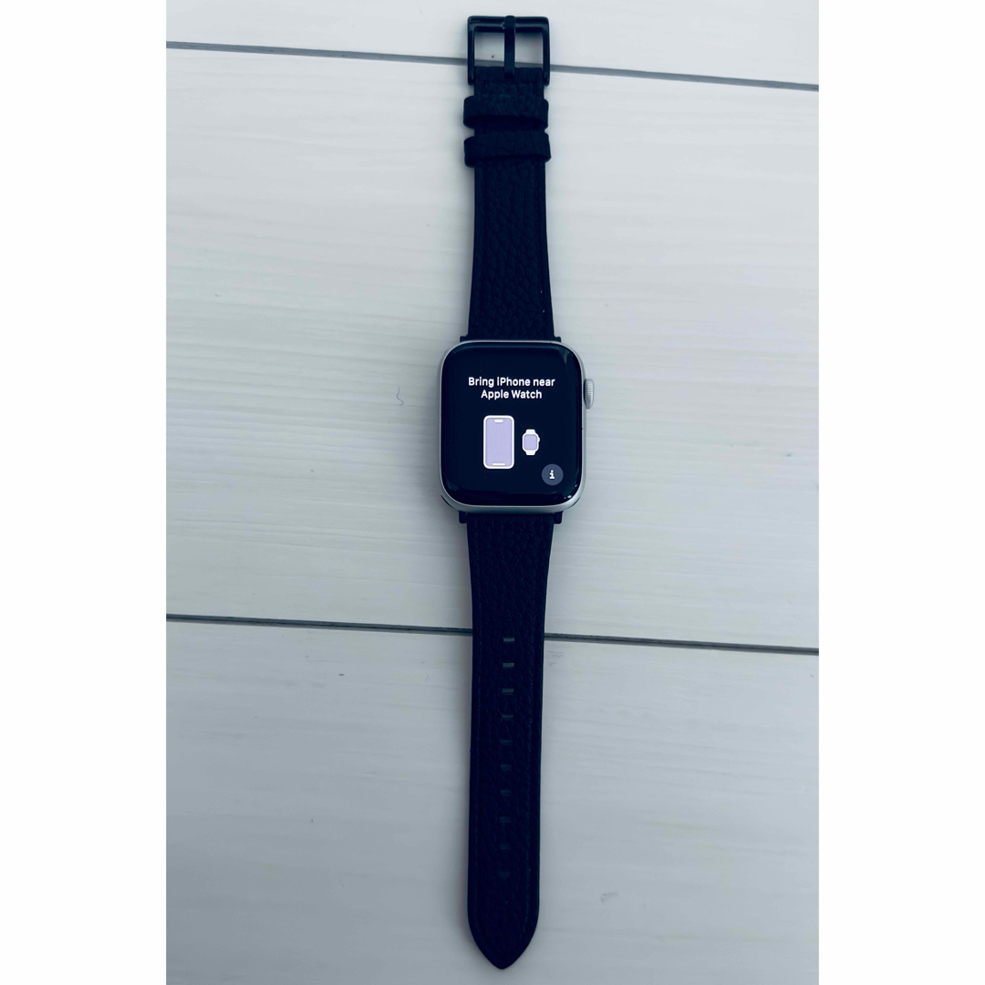 Apple Watch(アップルウォッチ)の美品 Apple Watch SE GPS 44mm シルバー 最大容量95% スマホ/家電/カメラのスマホ/家電/カメラ その他(その他)の商品写真