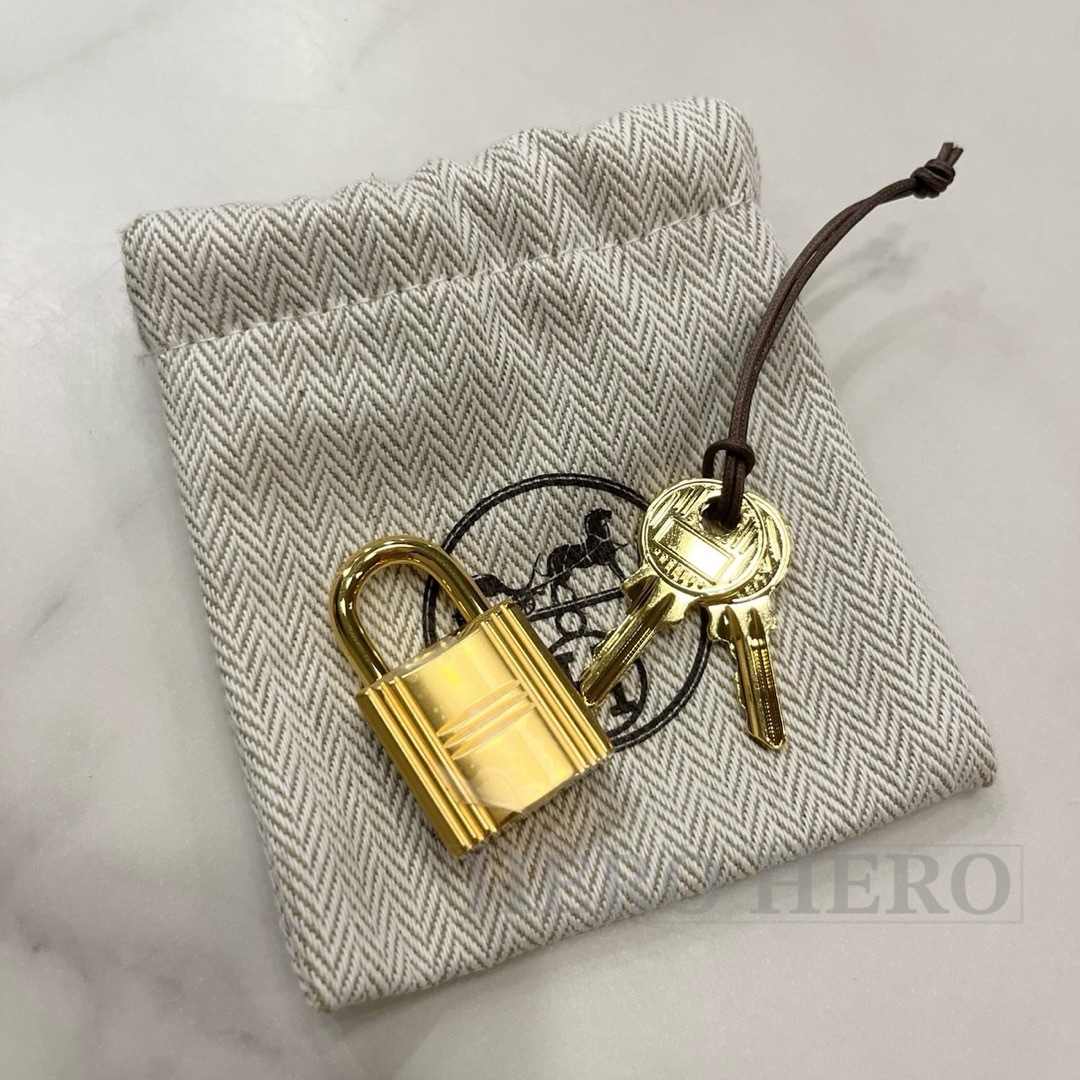 Hermes(エルメス)の新品　エルメス　ピコタンロック　18　PM　ヴェールヴェルティゴ　ゴールド金具 レディースのバッグ(ハンドバッグ)の商品写真