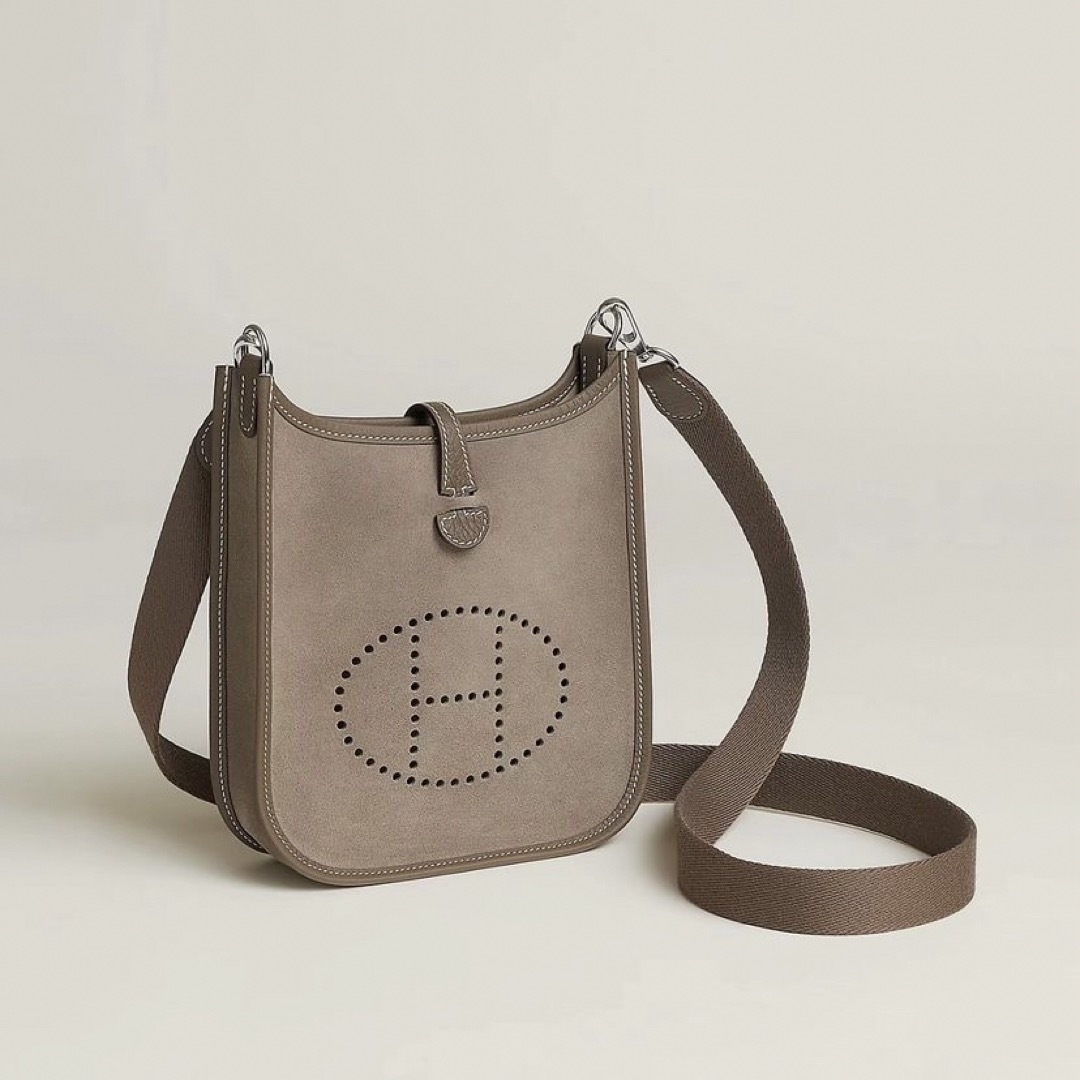HERMES - 新品・W刻印 エルメス エヴリン 16 グリズリー HERMES - 新品・W刻印 エルメス エヴリン 16 グリズリー