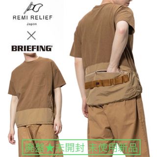 ブリーフィング(BRIEFING)のBEIGE★REMI RELIEF × BRIEFING ポケット付 Tシャツ(Tシャツ/カットソー(半袖/袖なし))