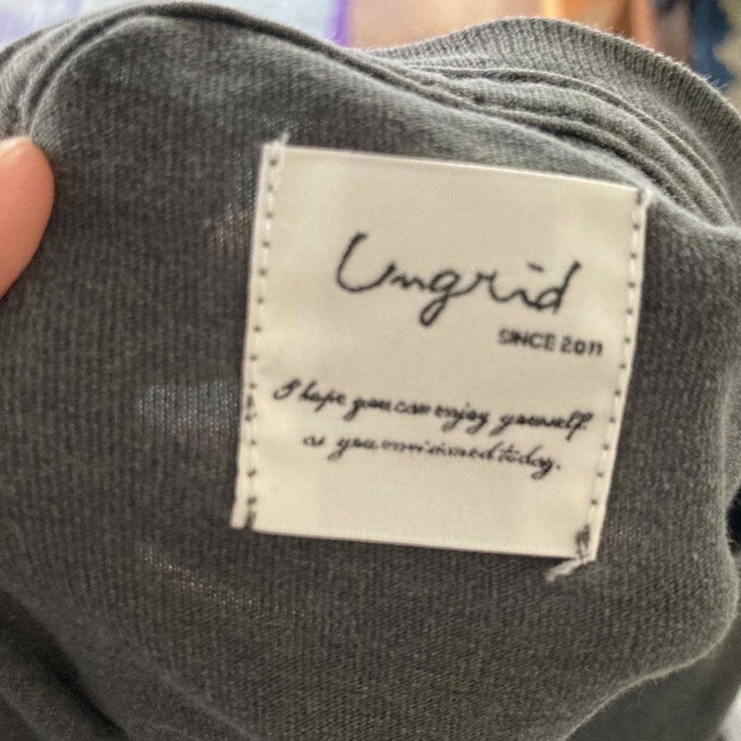 Ungrid(アングリッド)のUngrid ツアーロゴルーズシャツ レディースのトップス(Tシャツ(半袖/袖なし))の商品写真