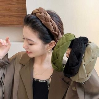 カチューシャ ツイスト ヘアアクセサリー大人可愛い ワイドカチューシャ 痛くない