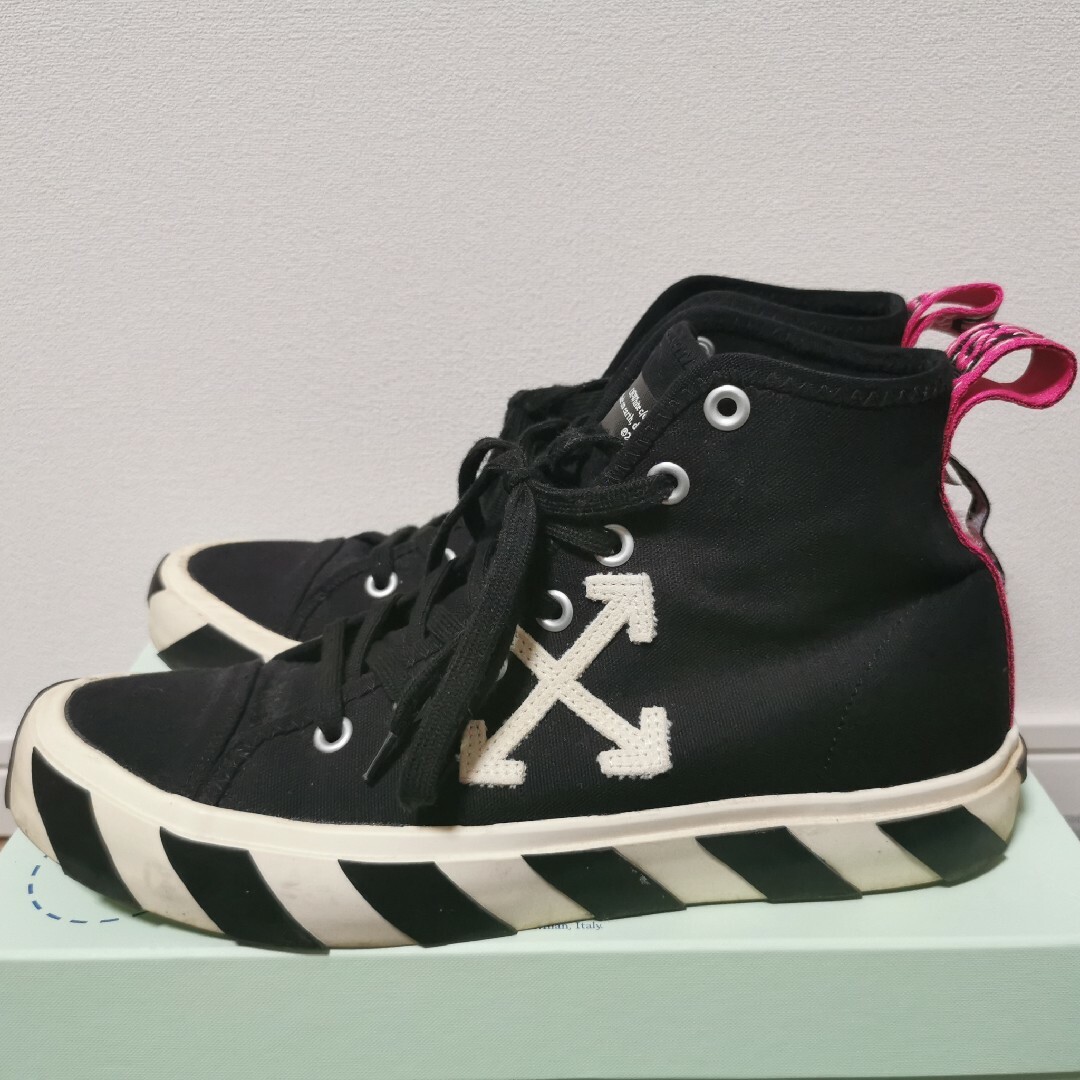 OFF-WHITE(オフホワイト)のOff-White(オフホワイト) / ハイカット /スニーカー メンズの靴/シューズ(スニーカー)の商品写真