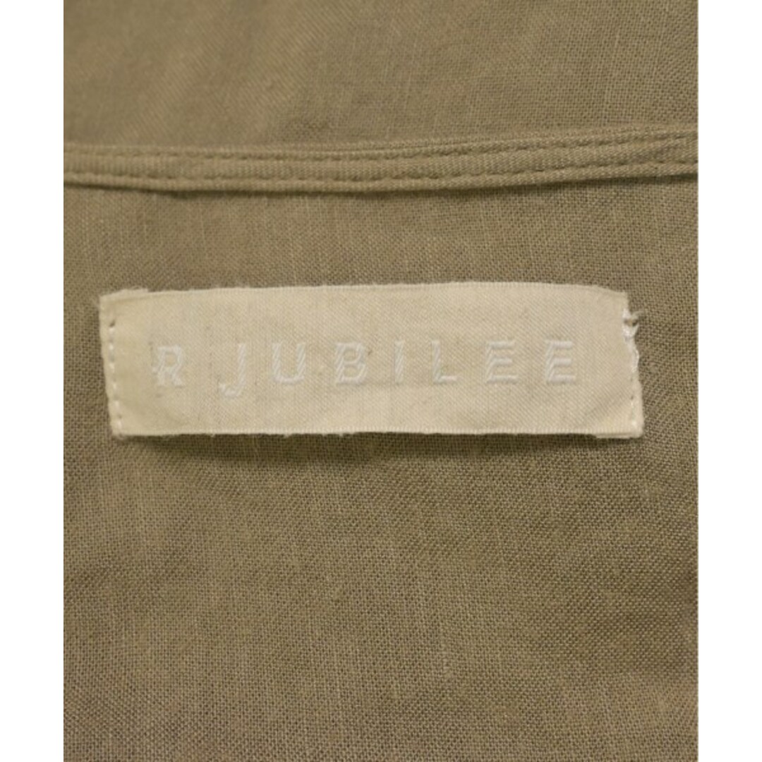 R JUBILEE(アールジュビリー)のR JUBILEE アールジュビリー ワンピース M ベージュ 【古着】【中古】 レディースのワンピース(ひざ丈ワンピース)の商品写真