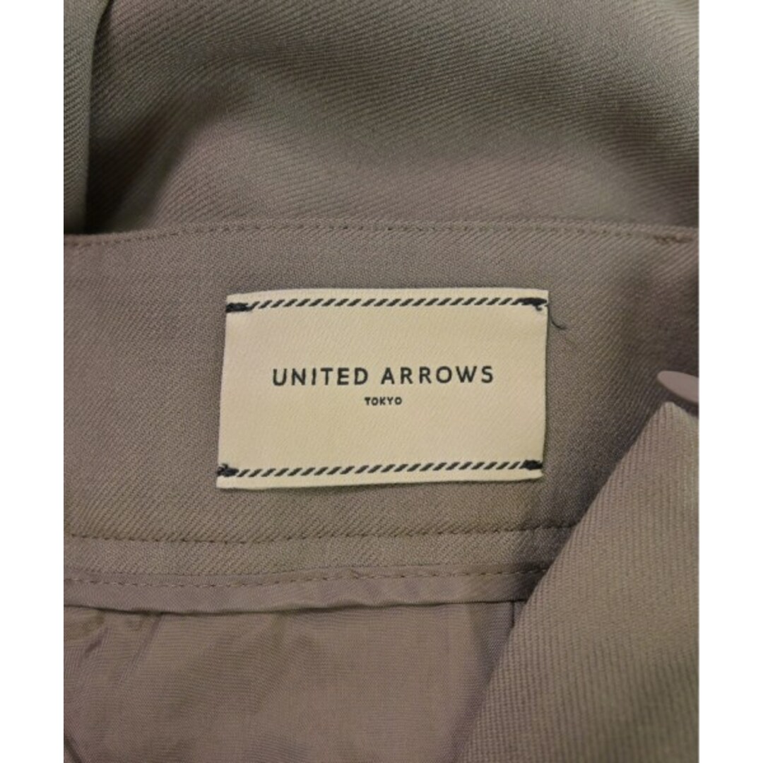 UNITED ARROWS(ユナイテッドアローズ)のUNITED ARROWS パンツ（その他） 40(M位) ベージュ 【古着】【中古】 レディースのパンツ(その他)の商品写真
