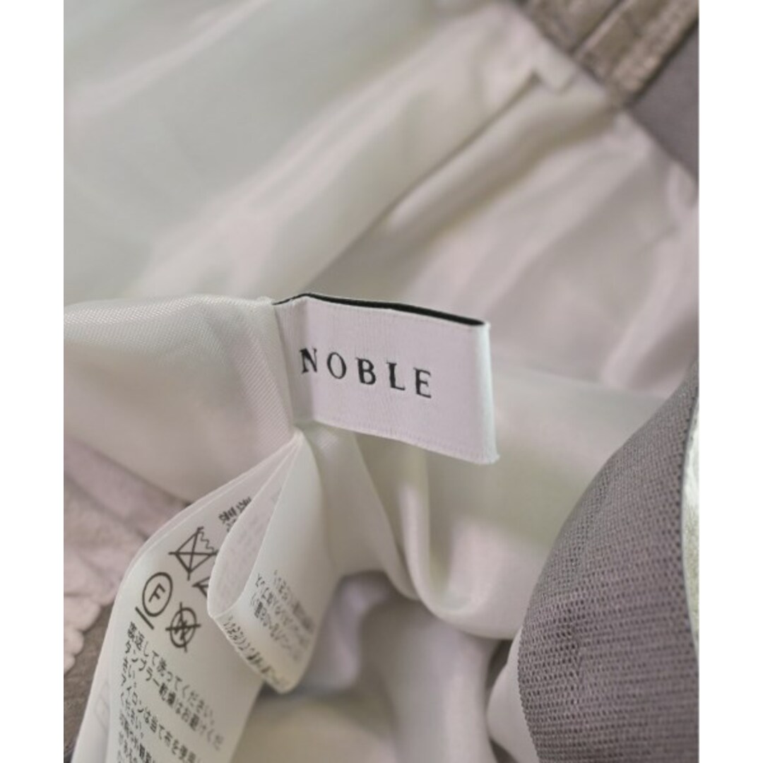 Noble(ノーブル)のNOBLE ノーブル ロング・マキシ丈スカート 36(S位) オフホワイト 【古着】【中古】 レディースのスカート(ロングスカート)の商品写真