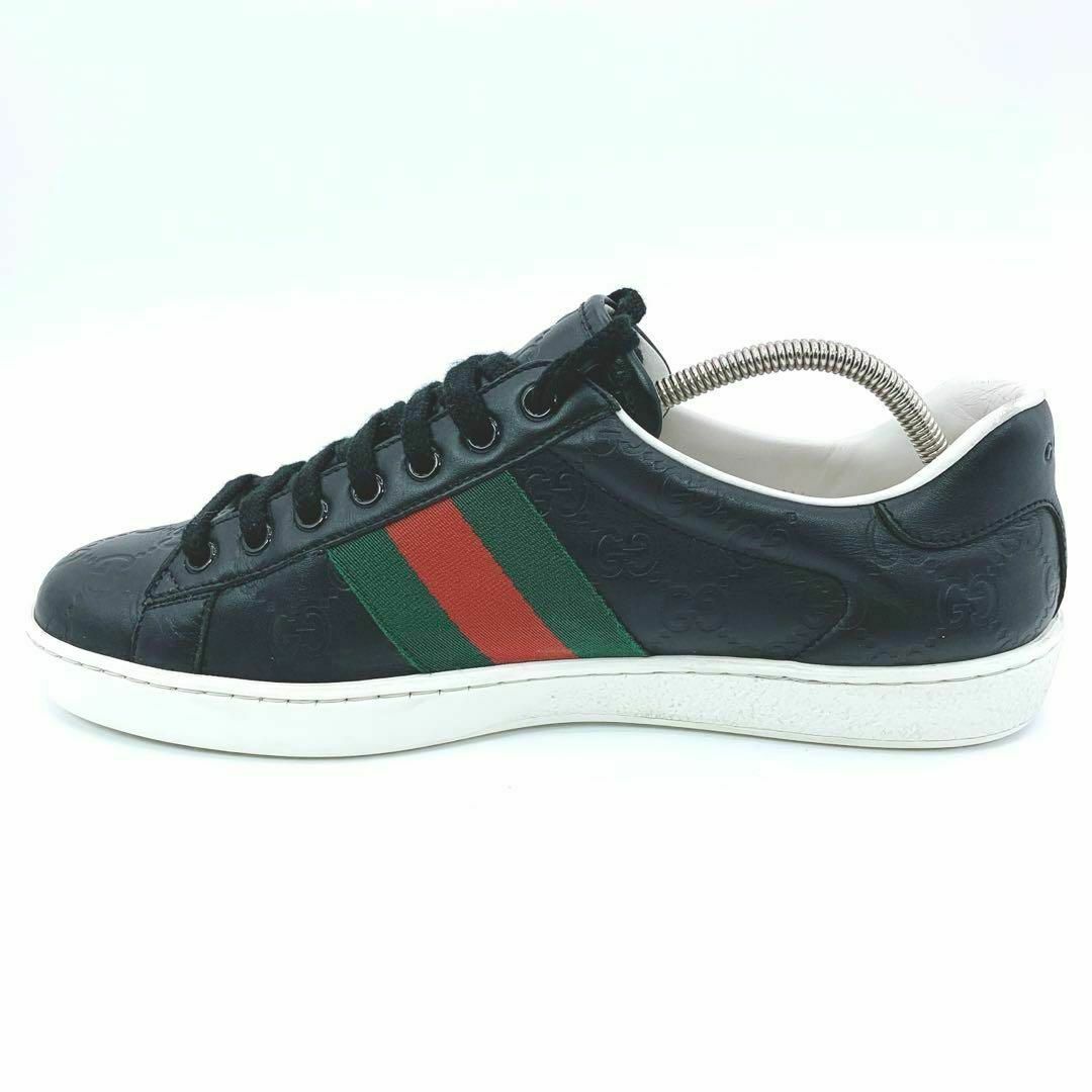 Gucci(グッチ)の【美品】GUCCI　グッチ　ブラック　シューズ　ローカット　スニーカー　ライン メンズの靴/シューズ(スニーカー)の商品写真