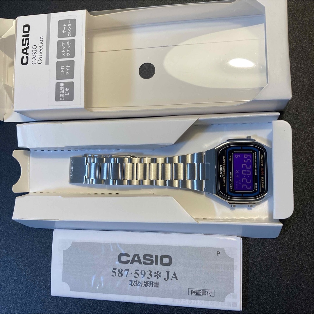 CASIO(カシオ)の【新品】カシオ チープカシオ デジタル 腕時計 紫 液晶反転 レトロ調　人気 メンズの時計(腕時計(デジタル))の商品写真