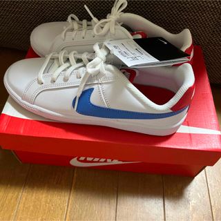 ナイキ(NIKE)のスニーカー　　NIKE(スニーカー)